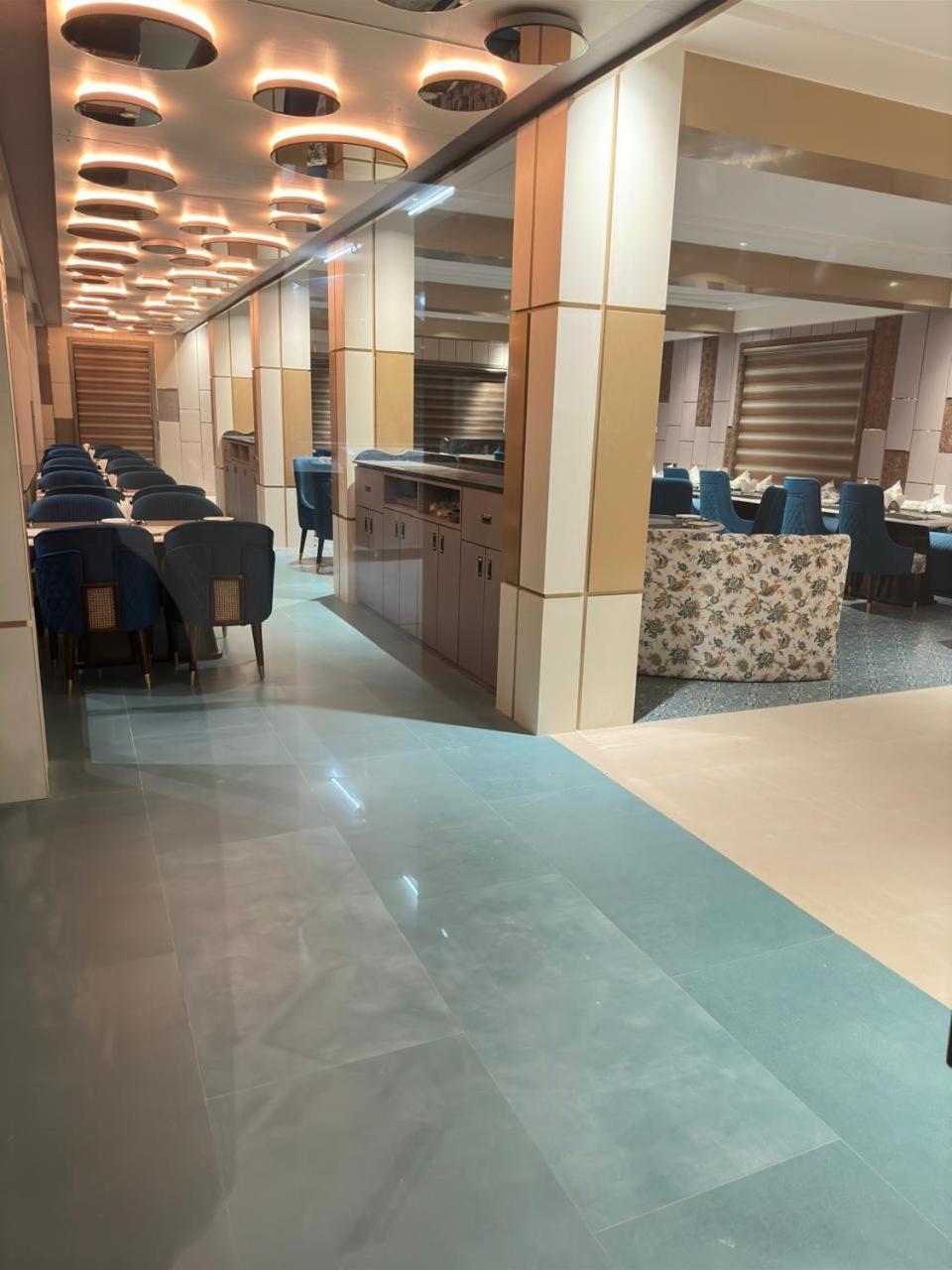 Nirvana Grand Hotel & Resort Гая Экстерьер фото